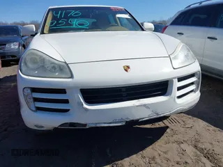 2009 Porsche Cayenne z VIN WP1AA29P19LA01150, wystawiony jako IAAI lot #41760540 z przebiegiem 162 422 mil mil oraz . Historia ofert i sprzedaży dostępna na DreamBid. Obrazek 6.