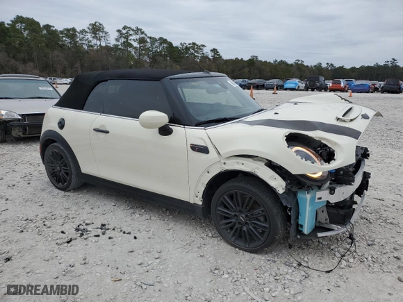 2022 MINI Convertible Cooper S with VIN WMW43DL03N3N73585, listed as a Copart auction lot 89342955 with NaN miles and Clean Title. Bid and sale history available at carsss.com. Image 4.