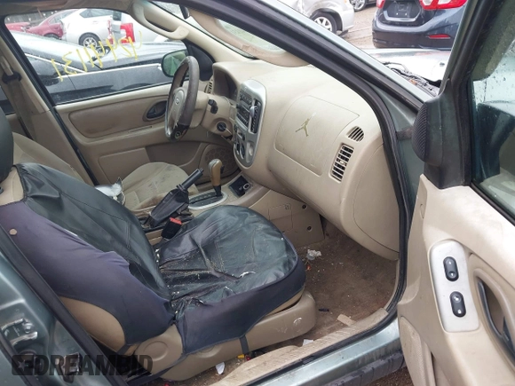 2006 Ford Escape XLT с VIN 1FMCU93156KC03968, выставлен на аукционе IAAI как лот 42441131 с пробегом 279 314 миль миль и . История ставок и продаж доступна на DreamBid. Изображение 5.