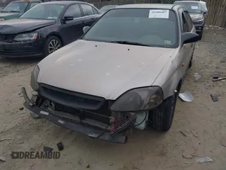2000 Honda Civic LX with VIN 1HGEJ6672YL002709, listed as a IAAI auction lot 41680487 with 151,856 mi miles. Bid and sale history available at carsss.com. Image 6.