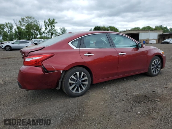 2017 Nissan Altima SV z VIN 1N4AL3APXHC278493, wystawiony jako Copart lot #57983045 z przebiegiem 48 350 mil mil oraz Szkoda całkowita • Salvage title. Historia ofert i sprzedaży dostępna na DreamBid. Obrazek 3.