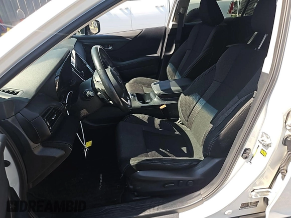 2022 Subaru Outback Premium z VIN 4S4BTADC9N3250090, wystawiony jako IAAI lot #42580767 z przebiegiem 93 354 mil mil oraz . Historia ofert i sprzedaży dostępna na DreamBid. Obrazek 4.