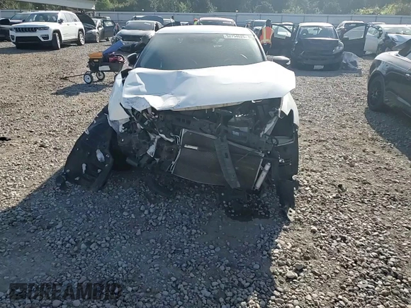 2016 Nissan Maxima SR z VIN 1N4AA6AP2GC376987, wystawiony jako Copart lot #52754025 z przebiegiem 175 937 mil mil oraz Szkoda całkowita • Salvage title. Historia ofert i sprzedaży dostępna na DreamBid. Obrazek 11.