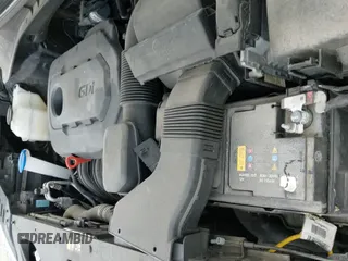 2019 Kia Sorento L with VIN 5XYPG4A38KG576667, listed as a IAAI auction lot 42135215 with 95,417 mi miles and . Bid and sale history available at DreamBid. Image 19.