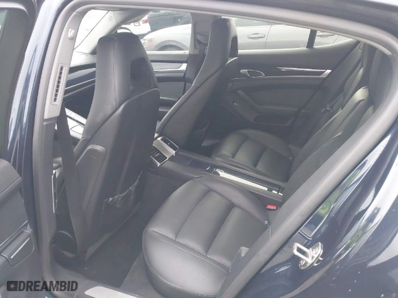 2012 Porsche Panamera with VIN WP0AA2A72CL071163, listed as a IAAI auction lot 41765734 with 102,774 mi miles. Bid and sale history available at carsss.com. Image 8.