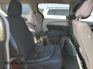 2017 Chrysler Pacifica Touring with VIN 2C4RC1DG1HR536856, listed as a Copart auction lot 58973155 with 142,520 mi miles and Salvage title. Bid and sale history available at DreamBid. Image 11.
