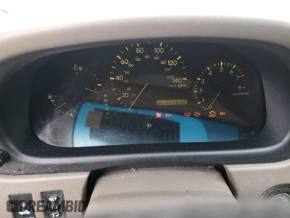 2000 Lexus RX 300 with VIN JT6HF10U7Y0113215, listed as a Copart auction lot 85126554 with 225,652 mi miles and Salvage Title. Bid and sale history available at carsss.com. Image 9.