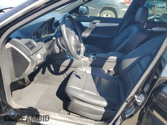 2009 Mercedes-Benz C 300 Sport with VIN WDDGF81X79R050707, listed as a Copart auction lot 57755795 with 90,058 mi miles and Salvage title. Bid and sale history available at DreamBid. Image 7.