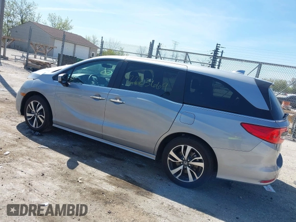 2024 Honda Odyssey Touring с VIN 5FNRL6H88RB046282, выставлен на аукционе IAAI как лот 42223669 с пробегом Не указан миль и . История ставок и продаж доступна на DreamBid. Изображение 3.