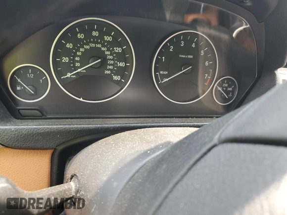 2013 BMW 3 Series 328i xDrive with VIN WBA3B5C55DF592149, listed as a Copart auction lot 59228605 with Not provided miles and Salvage title. Bid and sale history available at DreamBid. Image 9.