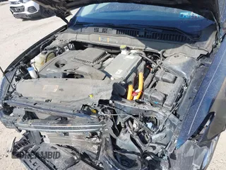 2020 Ford Fusion SE with VIN 3FA6P0LU4LR262988, listed as a IAAI auction lot 41768189 with 64,086 mi miles and . Bid and sale history available at DreamBid. Image 10.