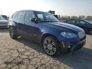 2013 BMW X5 xDrive50i z VIN 5UXZV8C56D0C16019, wystawiony jako Copart lot #59463285 z przebiegiem 133 905 mil mil oraz Czysty tytuł • Clean title. Historia ofert i sprzedaży dostępna na DreamBid. Obrazek 4.