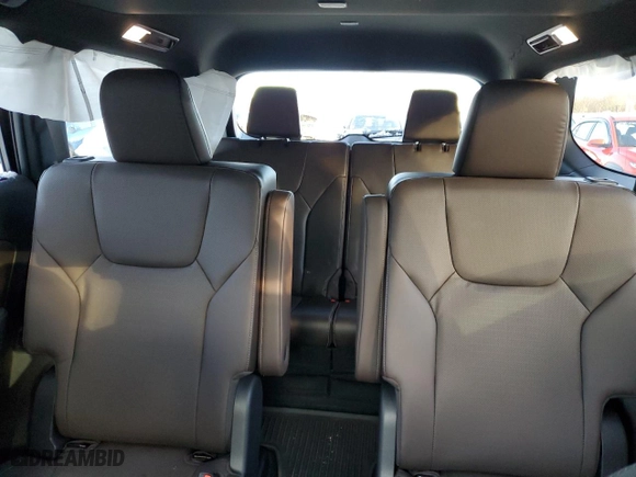 2024 Lexus TX with VIN 5TDAAAB67RS004159, listed as a Copart auction lot 82831244 with 7,292 mi miles and Salvage Title. Bid and sale history available at carsss.com. Image 10.