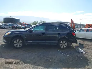 2011 Subaru Outback Limited z VIN 4S4BRDJC1B2370889, wystawiony jako IAAI lot #41490231 z przebiegiem Nie podano mil oraz . Historia ofert i sprzedaży dostępna na DreamBid. Obrazek 13.