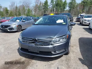 2014 Volkswagen CC Lux with VIN WVWRP7AN7EE501483, listed as a IAAI auction lot 42090985 with 121,737 mi miles. Bid and sale history available at carsss.com. Image 6.