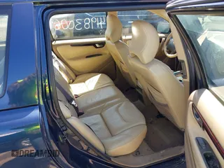 2002 Volvo V70 with VIN YV1SZ58DX21075265, listed as a IAAI auction lot 41983006 with 180,393 mi miles. Bid and sale history available at carsss.com. Image 8.