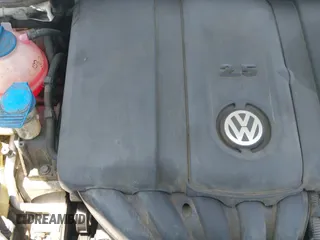 2012 Volkswagen Jetta SE with VIN 3VWPP7AJ2CM674367, listed as a IAAI auction lot 42510257 with 165,426 mi miles and . Bid and sale history available at DreamBid. Image 16.