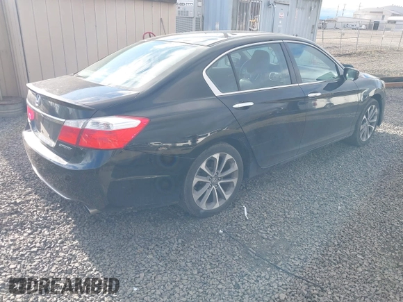 2014 Honda Accord Sedan Sport with VIN 1HGCR2F50EA176972, listed as a IAAI auction lot 41708707 with 124,310 mi miles. Bid and sale history available at carsss.com. Image 4.