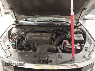 2012 Honda Crosstour EX-L with VIN 5J6TF3H55CL004720, listed as a IAAI auction lot 41846284 with 121,084 mi miles. Bid and sale history available at carsss.com. Image 10.