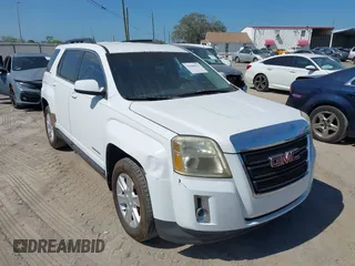 2011 GMC Terrain SLE-2 with VIN 2CTALSEC5B6300982, listed as a IAAI auction lot 41688512 with 142,769 mi miles. Bid and sale history available at carsss.com. Image 1.