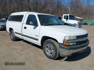 2002 Chevrolet Silverado 1500 with VIN 1GCEC14W62Z172789, listed as a IAAI auction lot 41763471 with 60,134 mi miles. Bid and sale history available at carsss.com. Image 1.