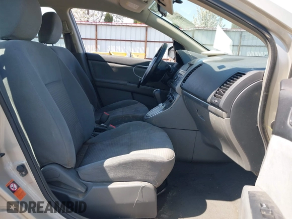 2008 Nissan Sentra S with VIN 3N1AB61E48L661382, listed as a IAAI auction lot 42104551 with 187,914 mi miles and . Bid and sale history available at DreamBid. Image 5.