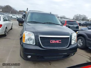 2013 GMC Yukon XL SLT with VIN 1GKS1KE00DR332987, listed as a IAAI auction lot 41512378 with 190,693 mi miles. Bid and sale history available at carsss.com. Image 12.