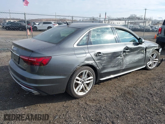 2022 Audi A4 S line Premium Plus z VIN WAUEAAF41NN015360, wystawiony jako IAAI lot #41320262 z przebiegiem 63 275 mil mil oraz . Historia ofert i sprzedaży dostępna na DreamBid. Obrazek 4.