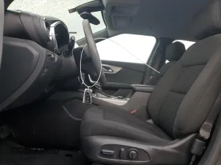 2022 Chevrolet Blazer LT z VIN 3GNKBCR42NS201643, wystawiony jako Copart lot #55244745 z przebiegiem Nie podano mil oraz Nie do naprawy • Non repairable. Historia ofert i sprzedaży dostępna na DreamBid. Obrazek 7.