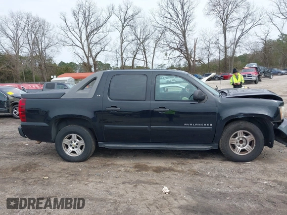 2007 Chevrolet Avalanche 1LT with VIN 3GNEC12077G137899, listed as a IAAI auction lot 41526144 with 245,890 mi miles and . Bid and sale history available at DreamBid. Image 13.
