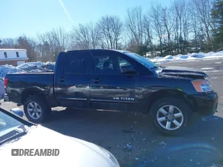 2012 Nissan Titan S with VIN 1N6AA0EJXCN306808, listed as a IAAI auction lot 41620072 with 117,205 mi miles. Bid and sale history available at carsss.com. Image 14.