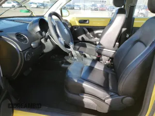 2010 Volkswagen New Beetle Coupe with VIN 3VWPG3AG0AM014287, listed as a Copart auction lot 42036055 with 108,780 mi miles and Clean Title. Bid and sale history available at carsss.com. Image 7.