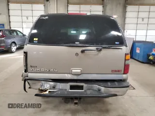 2002 GMC Yukon XL SLT with VIN 1GKFK16Z82J192267, listed as a Copart auction lot 41582955 with 302,076 mi miles and Salvage Title. Bid and sale history available at carsss.com. Image 6.