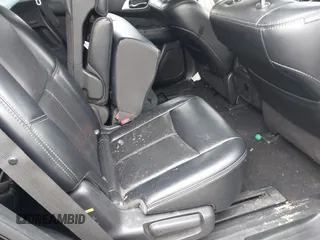 2017 Nissan Pathfinder SL with VIN 5N1DR2MM6HC913805, listed as a IAAI auction lot 41240815 with 119,230 mi miles and . Bid and sale history available at DreamBid. Image 8.