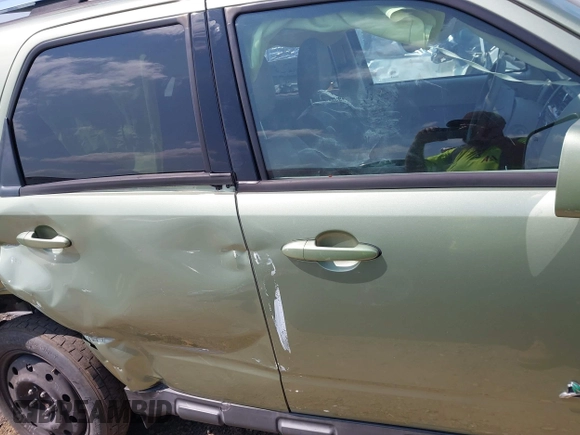 2009 Ford Escape Hybrid with VIN 1FMCU49309KC97046, listed as a IAAI auction lot 42447581 with 86,440 mi miles and . Bid and sale history available at DreamBid. Image 14.