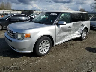 2010 Ford Flex SEL with VIN 2FMGK5CC6ABB18285, listed as a Copart auction lot 51531965 with 132,757 mi miles and Salvage Title. Bid and sale history available at carsss.com. Image 1.