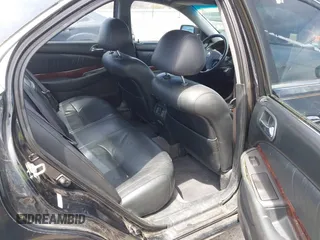 2002 Acura TL with VIN 19UUA56682A050537, listed as a IAAI auction lot 42056450 with 255,074 mi miles. Bid and sale history available at carsss.com. Image 8.