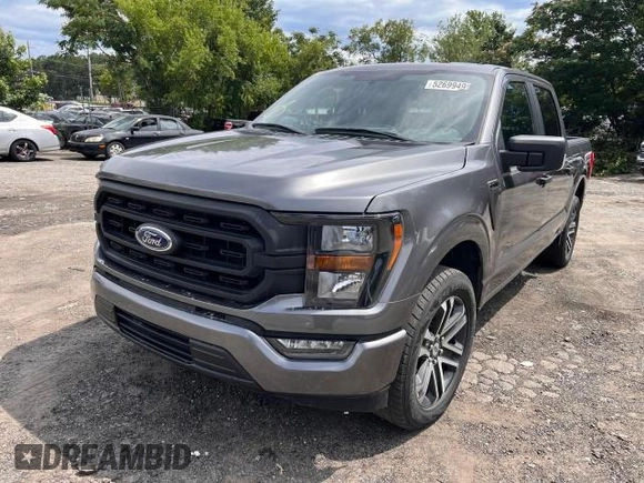 2023 Ford F-150 XL z VIN 1FTEW1CP3PKE71240, wystawiony jako Copart lot #62173635 z przebiegiem 22 368 mil mil oraz Czysty tytuł • Clean title. Historia ofert i sprzedaży dostępna na DreamBid. Obrazek 2.