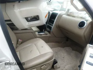2007 Mercury Mountaineer Premier with VIN 4M2EU48817UJ05008, listed as a IAAI auction lot 41720360 with 126,200 mi miles. Bid and sale history available at carsss.com. Image 5.
