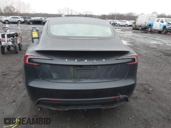 2024 Tesla Model 3 z VIN 5YJ3E1EA9RF858829, wystawiony jako IAAI lot #41160315 z przebiegiem 2 994 mil mil oraz . Historia ofert i sprzedaży dostępna na DreamBid. Obrazek 16.