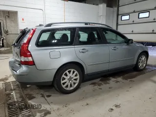 2006 Volvo V50 с VIN YV1MW682262219980, выставлен на аукционе Copart как лот 80274814 с пробегом 127 170 миль миль и Списание • Salvage title. История ставок и продаж доступна на DreamBid. Изображение 3.