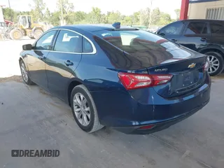 2020 Chevrolet Malibu LT with VIN 1G1ZD5ST0LF102540, listed as a IAAI auction lot 42093278 with 84,654 mi miles and . Bid and sale history available at DreamBid. Image 3.