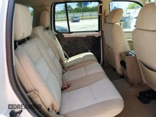 2007 Ford Explorer XLT z VIN 1FMEU63E57UA98588, wystawiony jako Copart lot #60861605 z przebiegiem 174 118 mil mil oraz Szkoda całkowita • Salvage title. Historia ofert i sprzedaży dostępna na DreamBid. Obrazek 11.