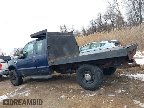 2010 Ford F-250 XL z VIN 1FTSX2B52AEA68720, wystawiony jako IAAI lot #41346824 z przebiegiem 235 000 mil mil oraz . Historia ofert i sprzedaży dostępna na DreamBid. Obrazek 15.