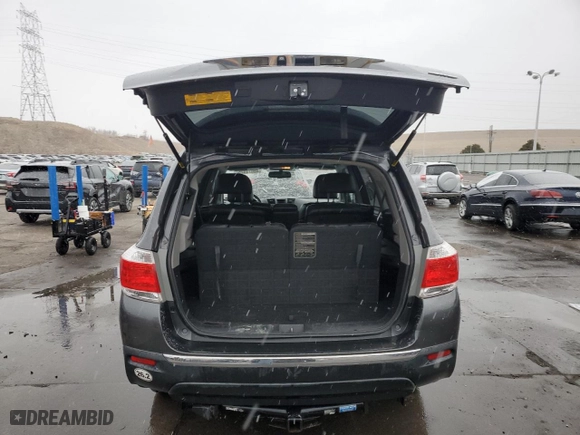 2011 Toyota Highlander with VIN 5TDBK3EH5BS057829, listed as a Copart auction lot 48073425 with 177,311 mi miles and Salvage Title. Bid and sale history available at carsss.com. Image 6.