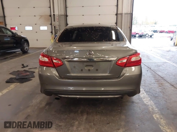 2016 Nissan Altima S z VIN 1N4AL3AP6GC201098, wystawiony jako IAAI lot #40922688 z przebiegiem 168 145 mil mil oraz . Historia ofert i sprzedaży dostępna na DreamBid. Obrazek 17.
