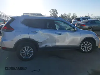 2019 Nissan Rogue SV with VIN JN8AT2MT9KW263622, listed as a IAAI auction lot 42021454 with 60,825 mi miles. Bid and sale history available at carsss.com. Image 13.