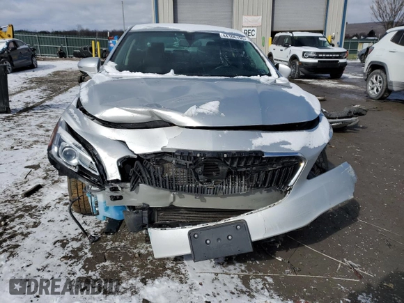 2017 Buick LaCrosse Essence with VIN 1G4ZP5SS8HU176034, listed as a Copart auction lot 44166195 with 0 mi miles and Salvage Title. Bid and sale history available at carsss.com. Image 5.