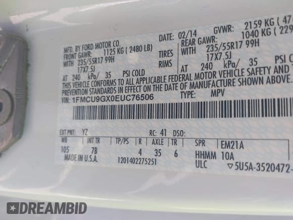 2014 Ford Escape SE with VIN 1FMCU9GX0EUC76506, listed as a IAAI auction lot 42131024 with 117,897 mi miles and . Bid and sale history available at carsss.com. Image 9.