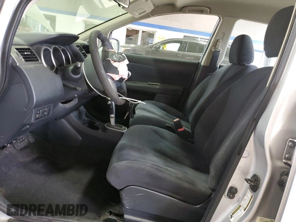 2008 Nissan Versa 1.8 S with VIN 3N1BC11E08L401145, listed as a Copart auction lot 51875515 with 152,197 mi miles and Salvage Title. Bid and sale history available at carsss.com. Image 7.